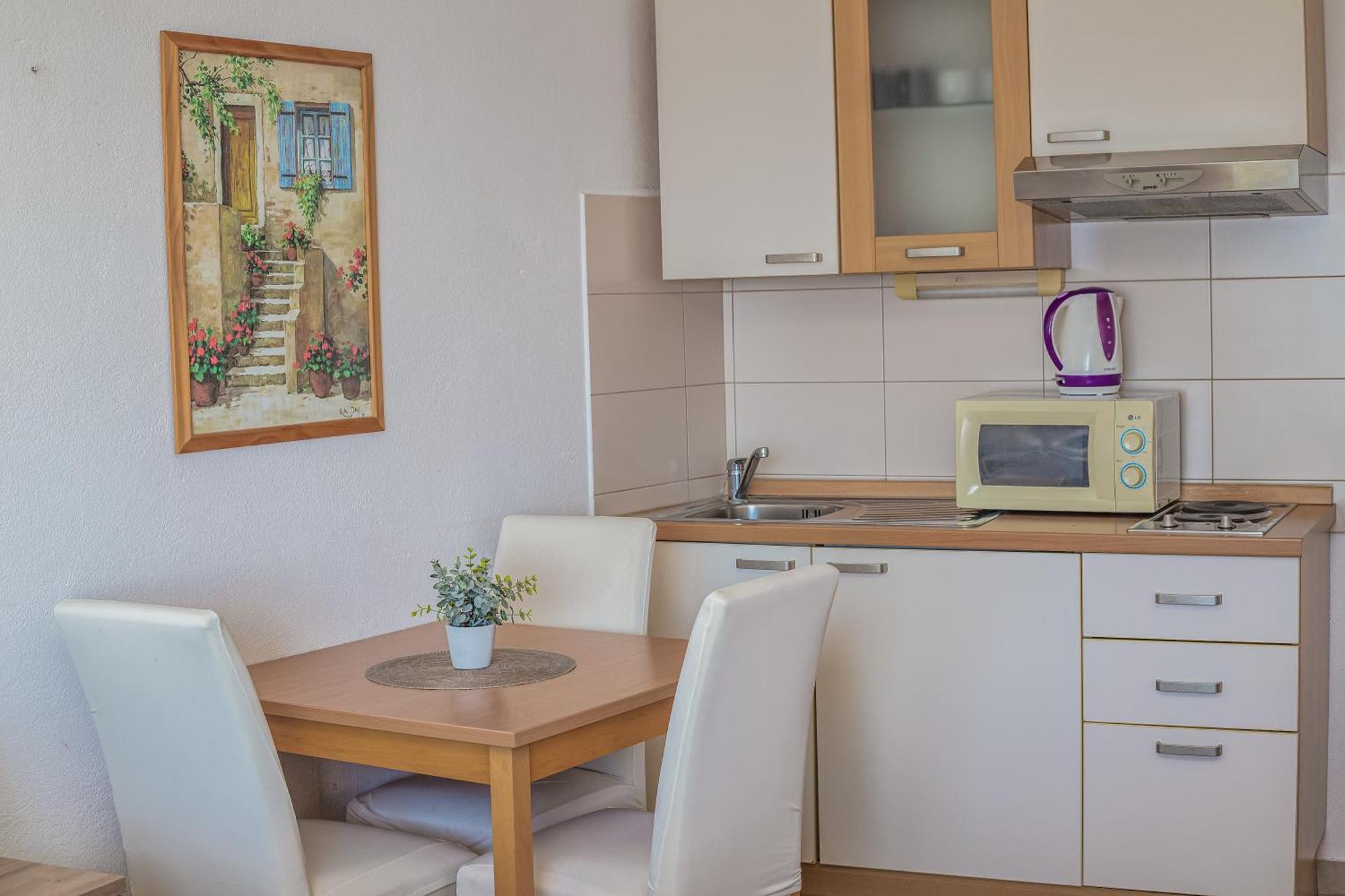 Apartments Gudelj Podgora Eksteriør billede